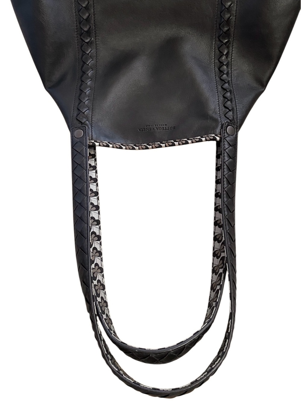 Bottega Veneta Black Leather Butterfly Medium Reversible Tote Bag - Picture 5 of 12